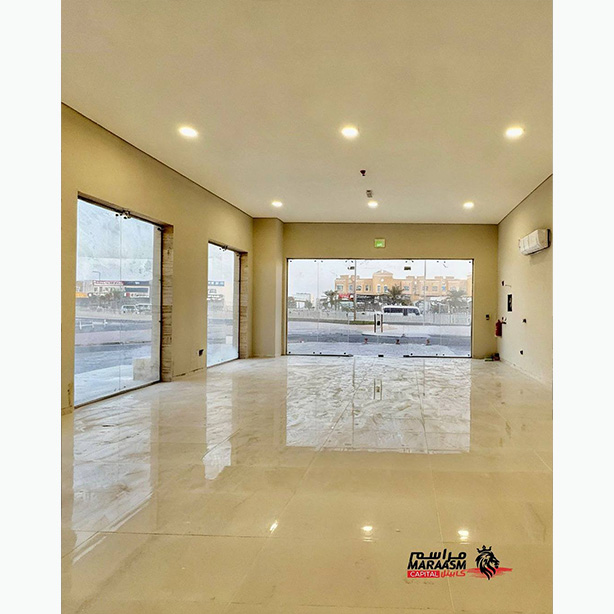 Showrooms and Shops for Rent.